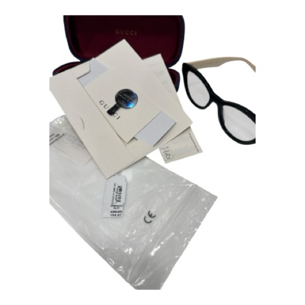 Gucci Women's Black and Cream Cat-Eye Glasses Gucci GG0959S Black - Picture 8 of 9